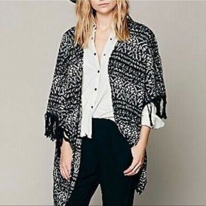 FREE PEOPLE Black/Gray Boho Tribal fringe kimono
